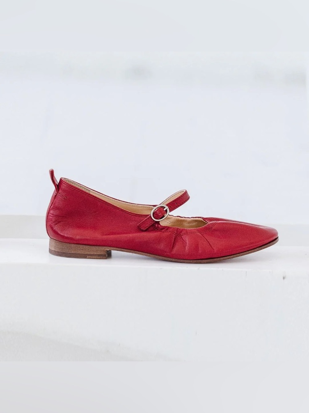 ❗️ ISO ❗️ Either/Or Red Mary Jane Size 39 - Picture 3 of 4
